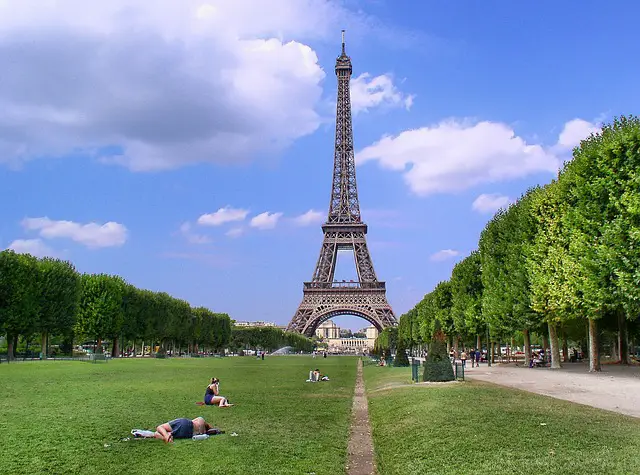 Picnic at Eiffel Tower in Paris, France