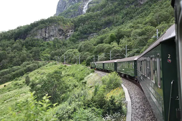 travel around scandinavia by train