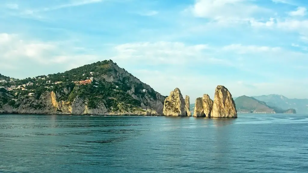 capri day trip or stay