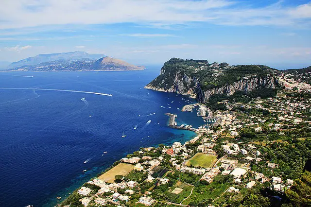 capri day trip or stay