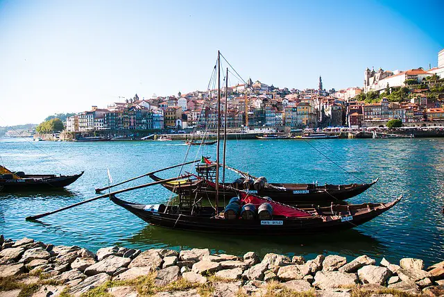 Porto Bucket List: 30 Amazing Things to Do in Porto, Portugal – Earth  Trekkers