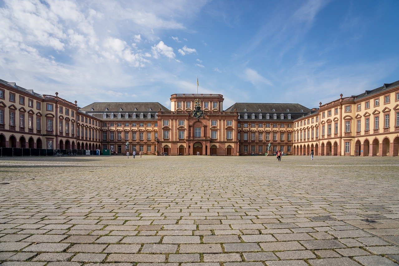 Day Trips From Frankfurt By Train www.multicitytrips.com